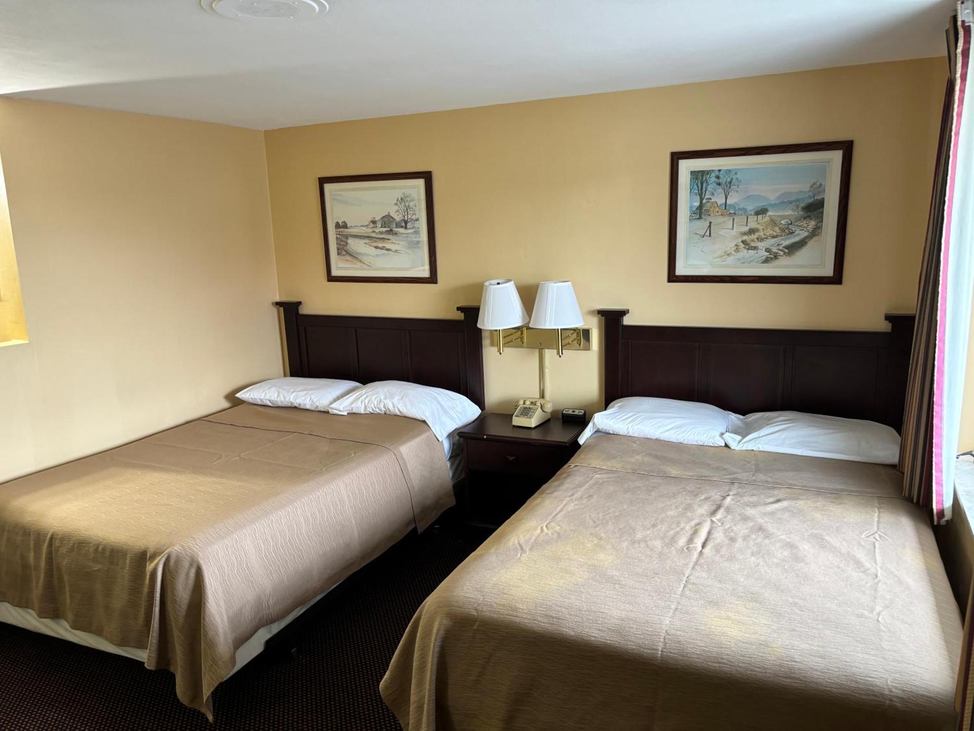 Budget Host Inn סומרסט מראה חיצוני תמונה